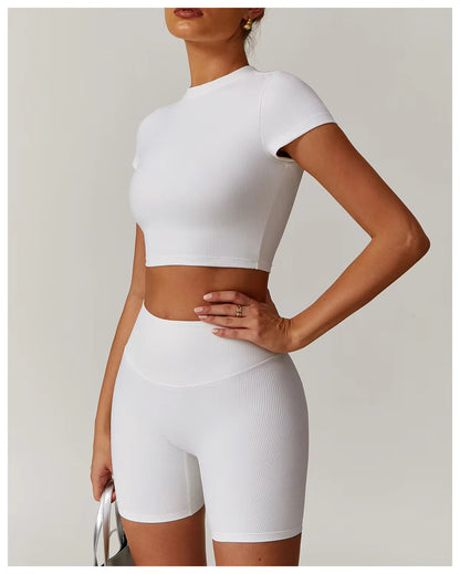 Soft Ribbed Crop Top – Perfect Fit for Gym & Everyday Wear